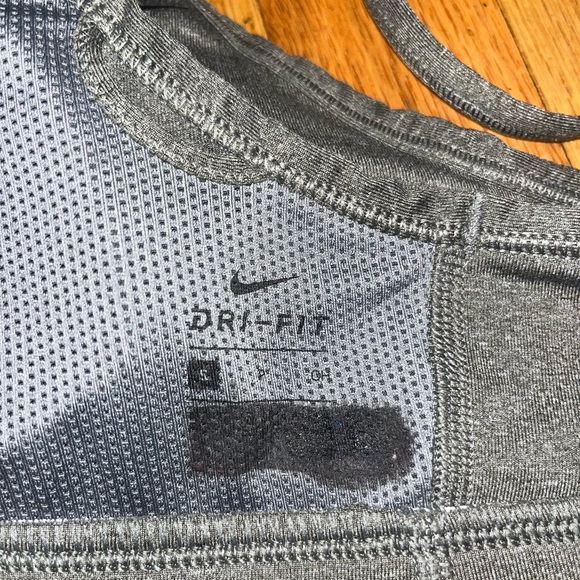 Nike Dri-Fit Women’s Sports Bra Size Small - Picture 5 of 6